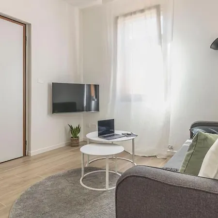 2venezia Apartment *